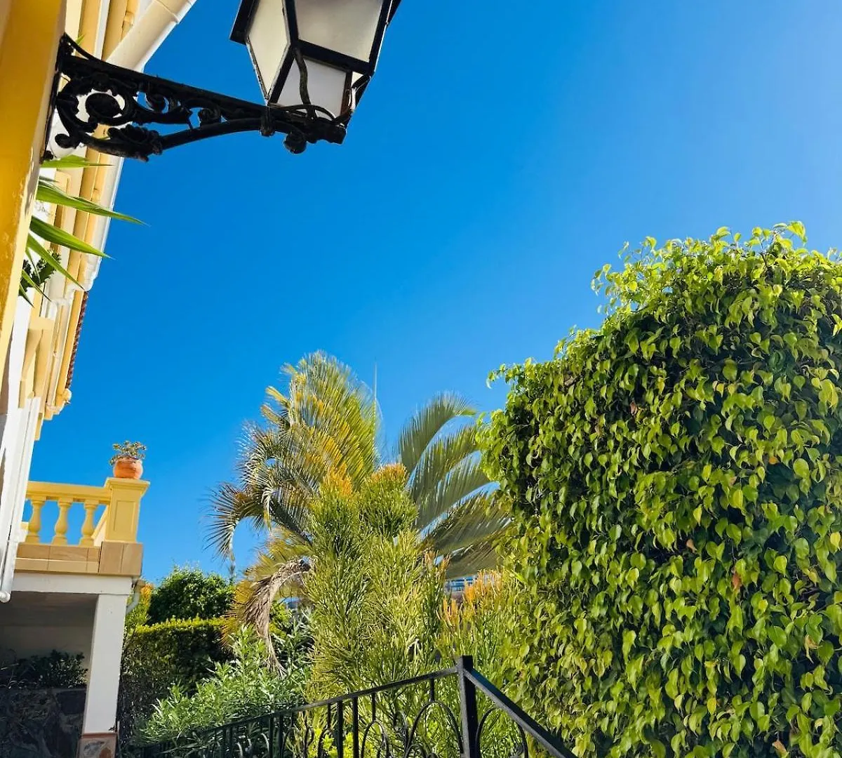 Tenerife Lovely Apartment With Ocean Mountain View アデヘ