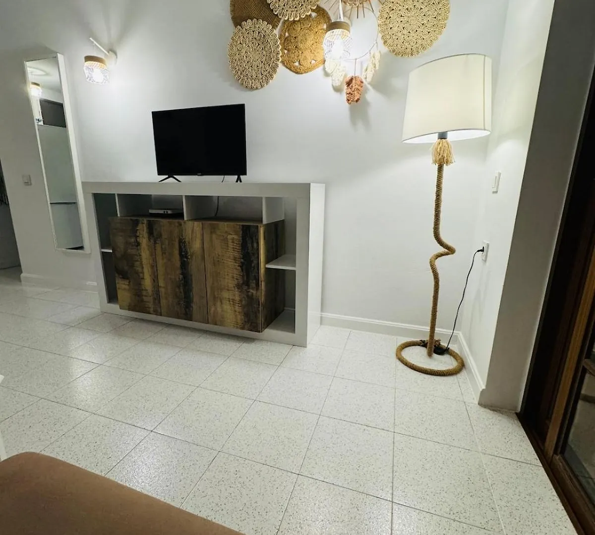 Tenerife Lovely Apartment With Ocean Mountain View アデヘ